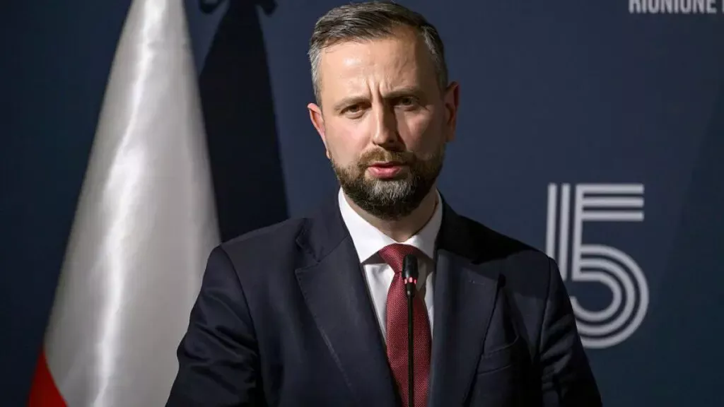 Polonia acuză Rusia că a orchestrat un atac premeditat asupra ambasadorului său. Mai mulți ruși l-ar fi agresat fizic pe diplomat