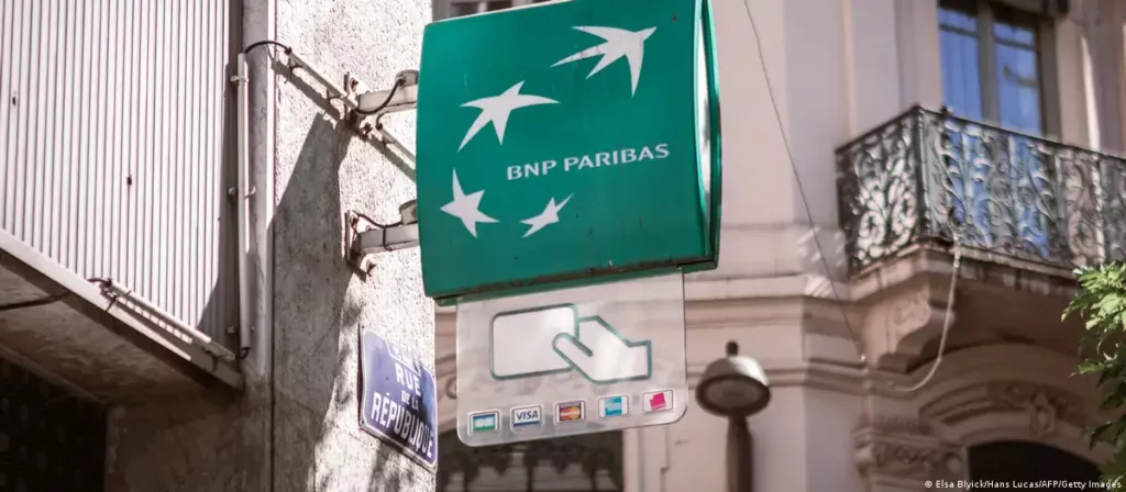 FT: Франция отказывается передать ЕС замороженные активы РФ