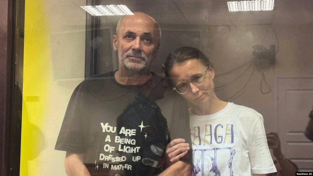 Осужденный за антивоенные листовки художник умер после инфаркта в российской колонии