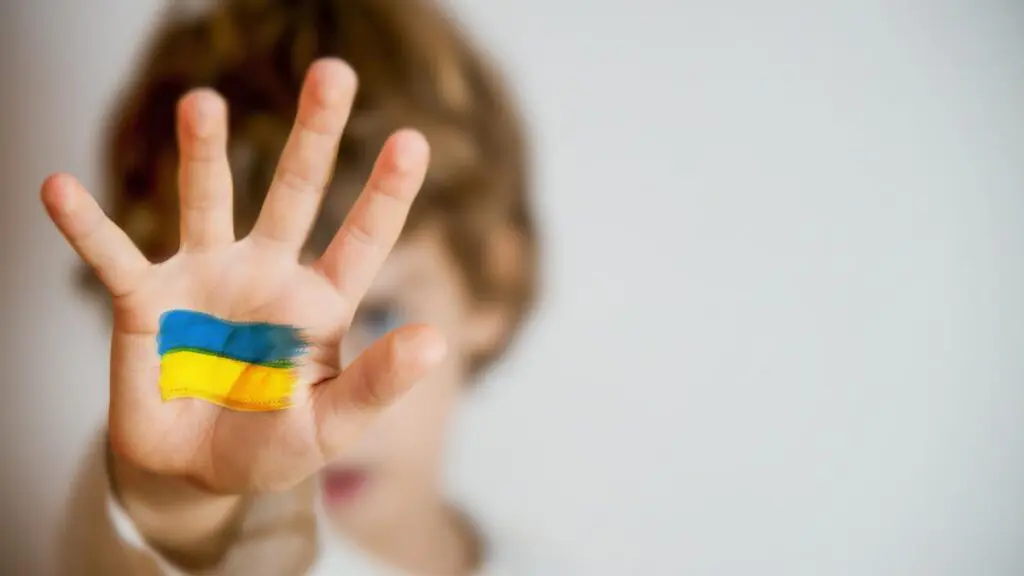 Rusia, acuzată că folosește „excursii culturale” pentru a șterge identitatea ucraineană a copiilor din teritoriile ocupate