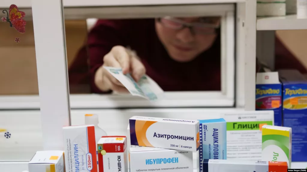 «Цинизму нет предела». Дефицит жизненно важных лекарств в России