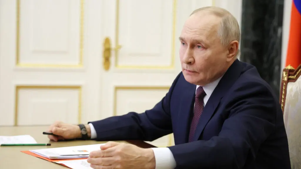 Путин запретил выдавать за рубеж иностранных наемников, воевавших против Украины