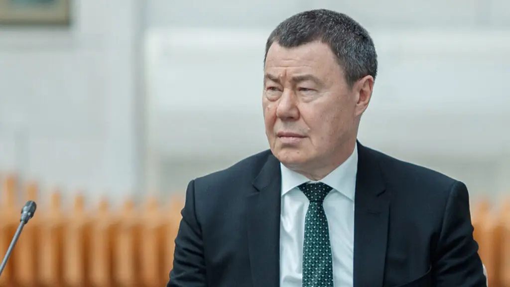 Отцу Кабаевой отписали фирму для заработка на крупнейшем месторождении «Роснефти»