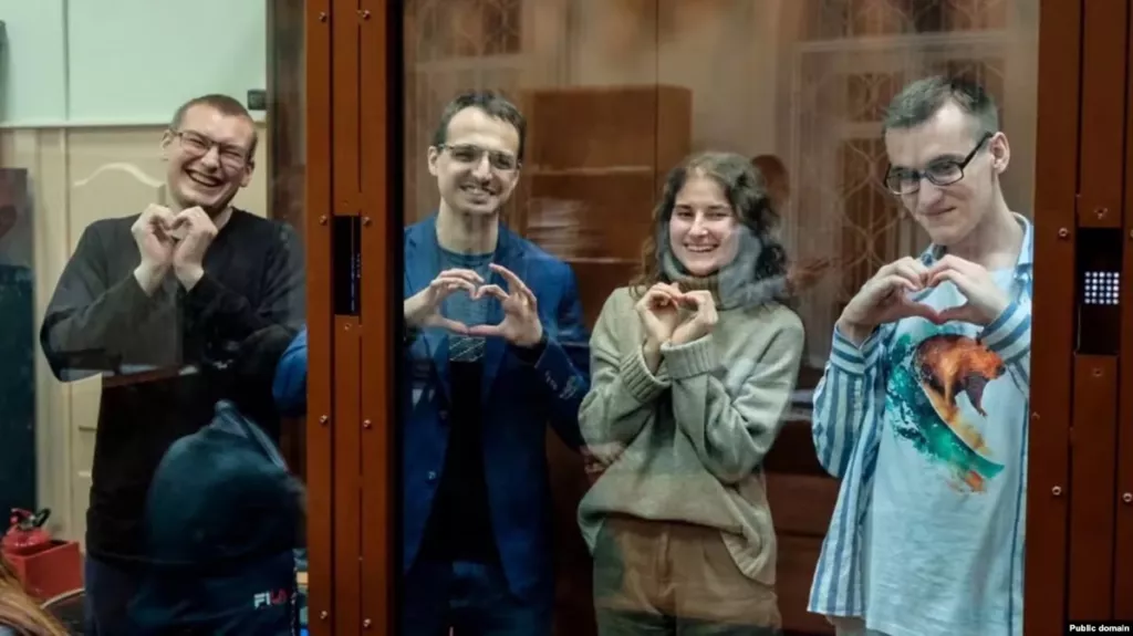 «Я прощаю вас, ваша честь». В России выносят приговор «Весне»