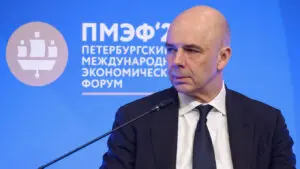 Court of Accounts: Russia’s budget risks receiving over two trillion rubles less than planned