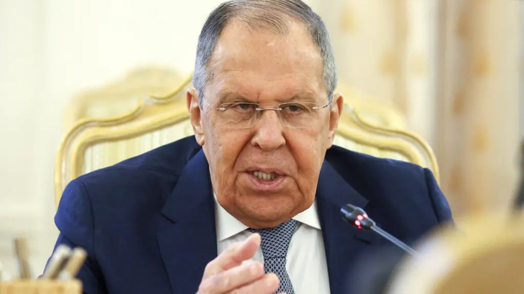 Лавров заявил, что Россия будет продолжать войну до полной капитуляции Украины
