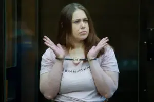 Журналистку Дарью Шипачёву приговорили к 12 годам по делу о госизмене
