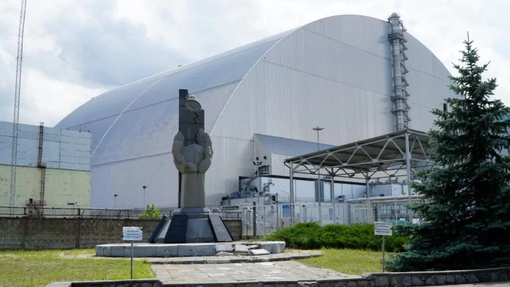 Germania oferă 50 de milioane de euro pentru repararea sarcofagului reactorului 4 de la Cernobîl, lovit de drone ale Rusiei
