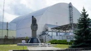 Germany offers 50 million euros for the repair of the sarcophagus of Reactor 4 at Chernobyl, hit by Russian drones.