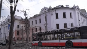 «Стараются выбить народ, чтобы люди ушли». Жители украинских Сум рассказывают о жизни под постоянными ударами России