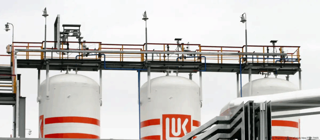 Reuters: РФ потеряла 17% нефтеперерабатывающих мощностей