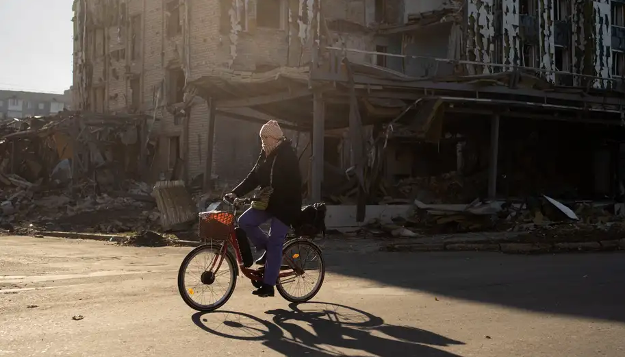 Военный эксперт: Россия готовится к новой затяжной войне