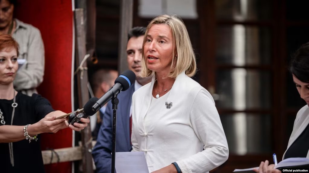 Бывшая глава дипломатии ЕС покинула пост ректора Колледжа Европы