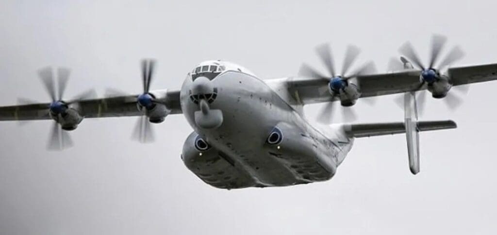 Tragedie aviatică în Rusia: un avion An-22 s-a prăbușit cu șapte persoane la bord