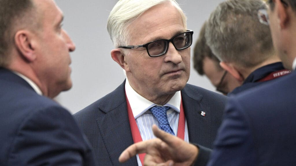 The leader of the “oligarchs’ union” says that the business environment does not believe in Putin’s promise not to raise taxes.