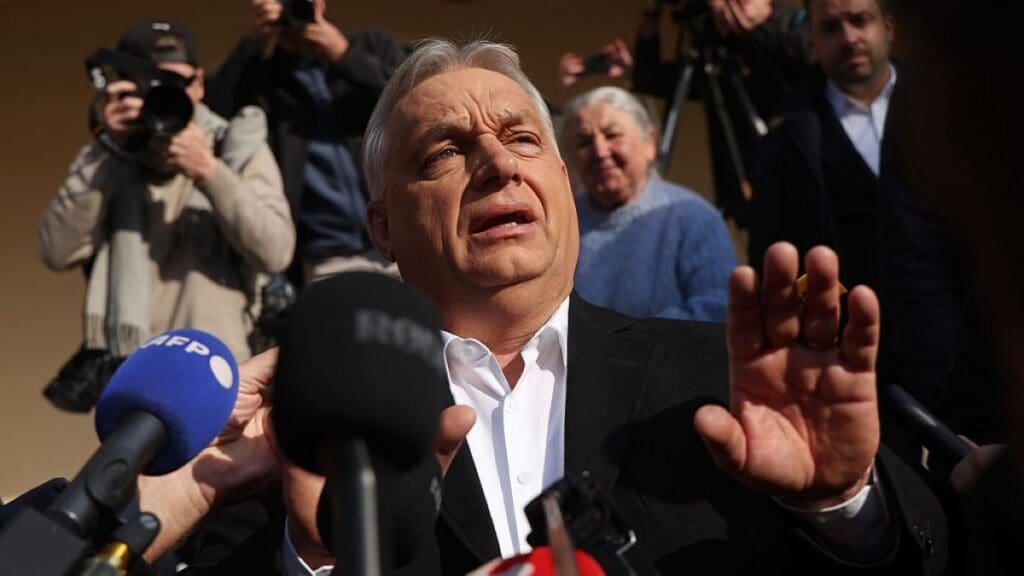 Viktor Orban și-a dat demisia din funcția de lider al Fidesz, dar partidul nu i-a acceptat-o