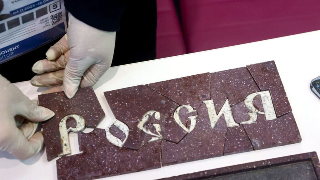 Росстат отчитался о рекордном с 2009 года крушении инвестиций в Россию