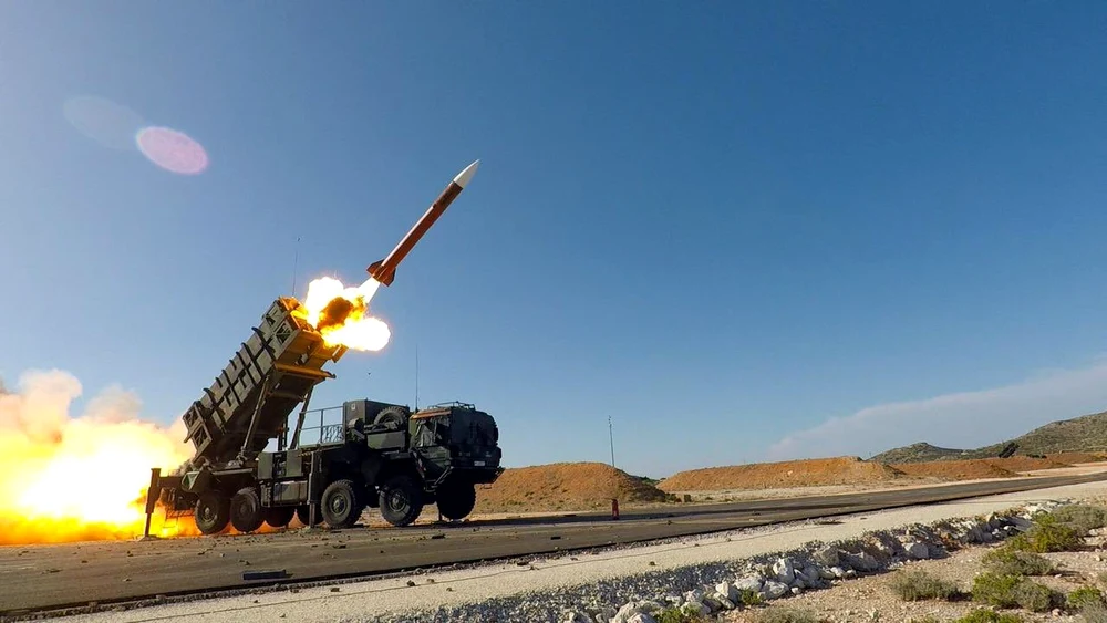 Lockheed Martin cannot guarantee delivery times for Patriot missiles to US allies. Ukraine is testing a low-cost alternative.