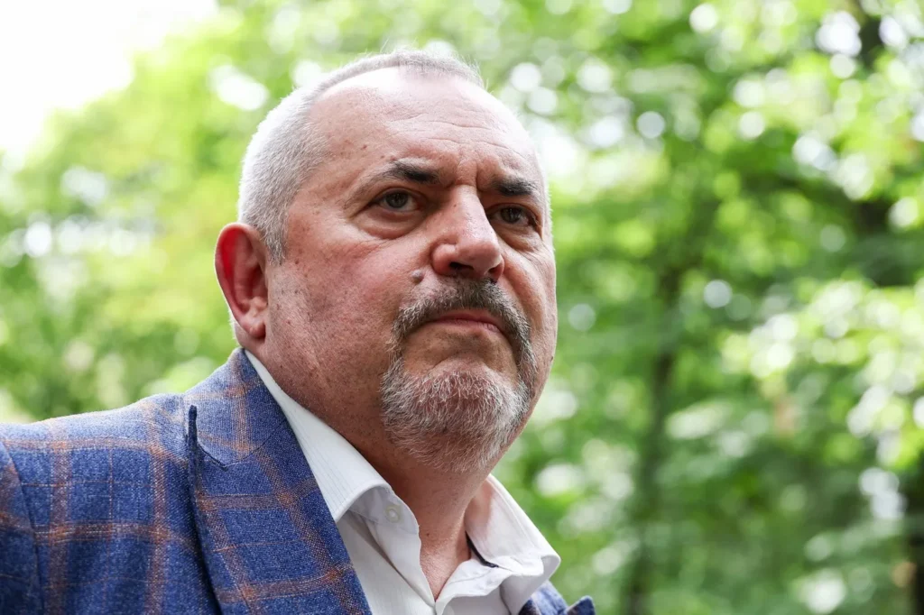 The Russian opponent targeted by authorities launches a new wave of criticism against Vladimir Putin and says that Russia risks a “catastrophe”