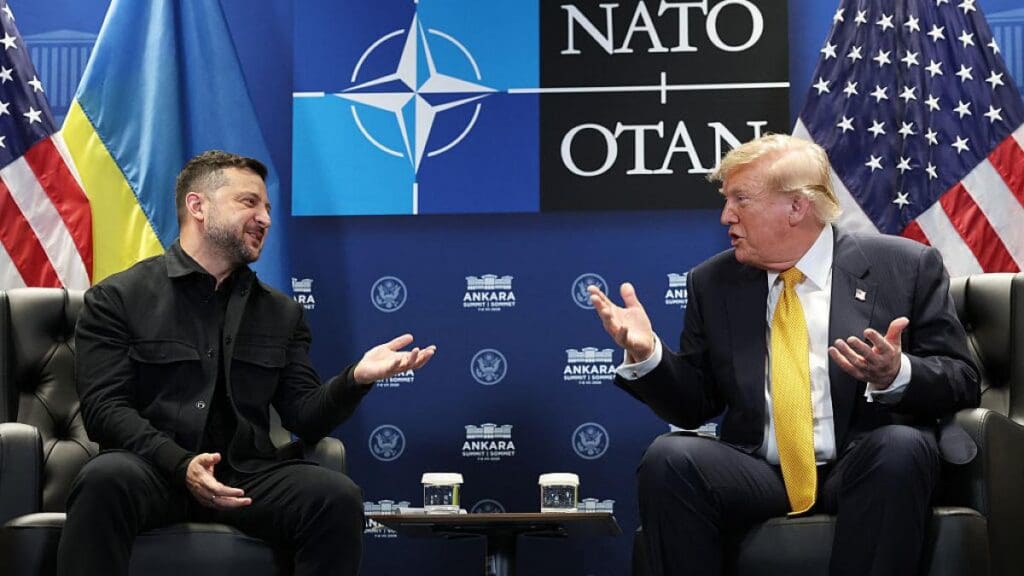 VIDEO // Zelenski, întrebat de Trump dacă ar merge la Moscova pentru discuții de pace: „E dificil. E plin de drone ucrainene acolo”