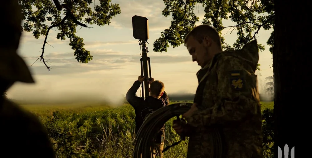 Războiul nevăzut. Cum blochează ucrainenii dronele rusești, undă cu undă
