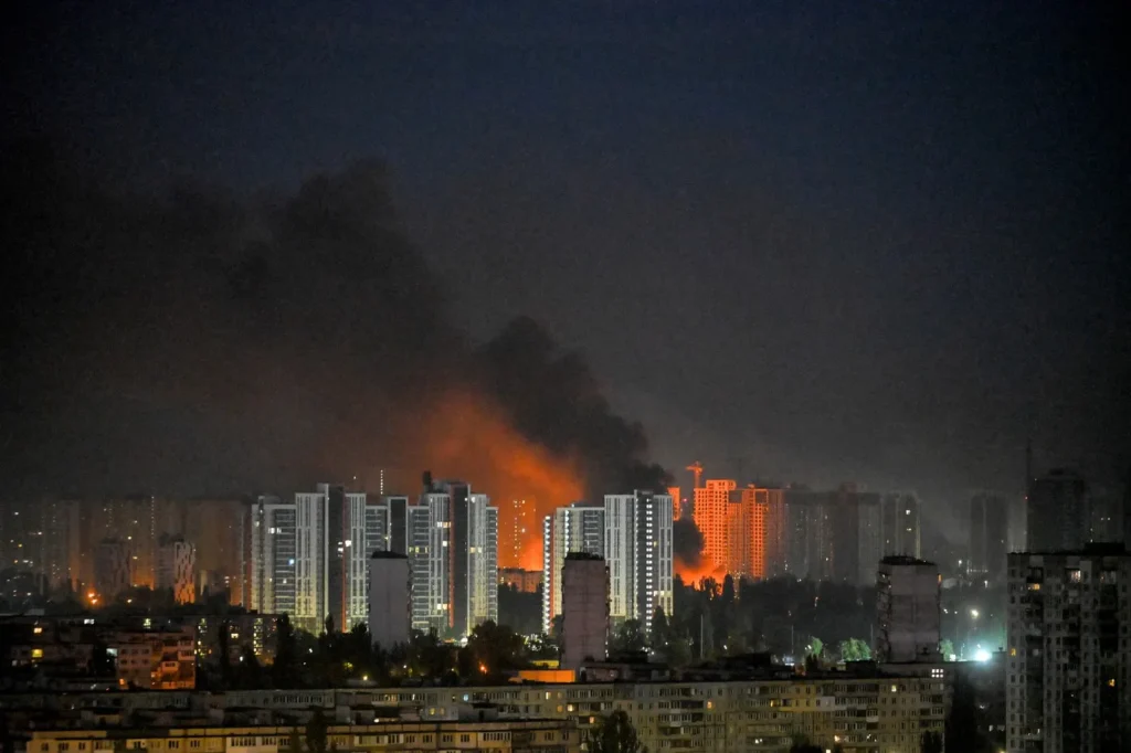 Ukraine implements a new air siren system. What will the yellow alert and the red one announce