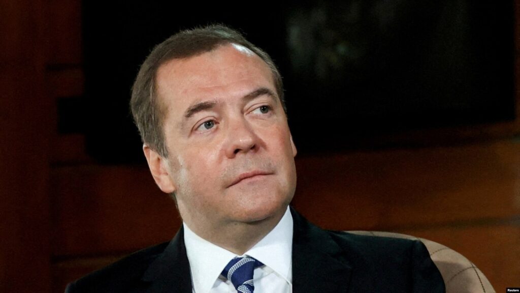 Медведев заявил, что Германия «заслуживает прямого удара по всем немецким производствам военной техники» для Украины