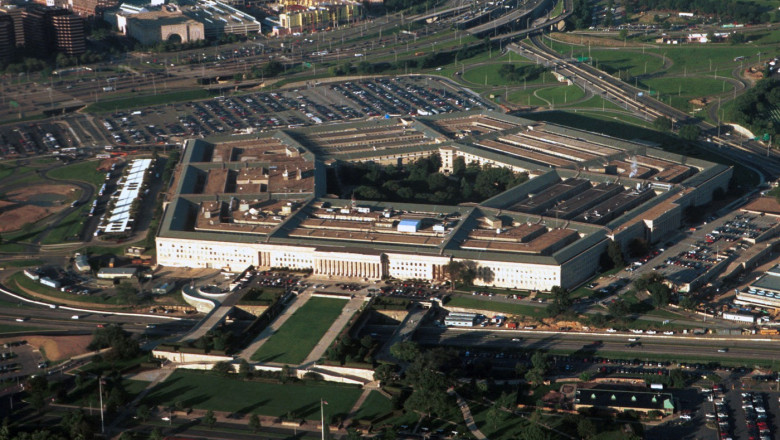 Pentagonul, acuzat că refuză să acorde compensații familiilor militarilor morți în Iran pentru că „nu este război”