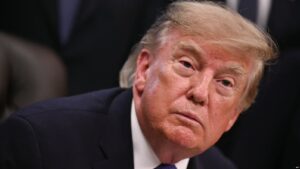 Трамп пообещал не атаковать Иран до выборов в Конгресс в ноябре